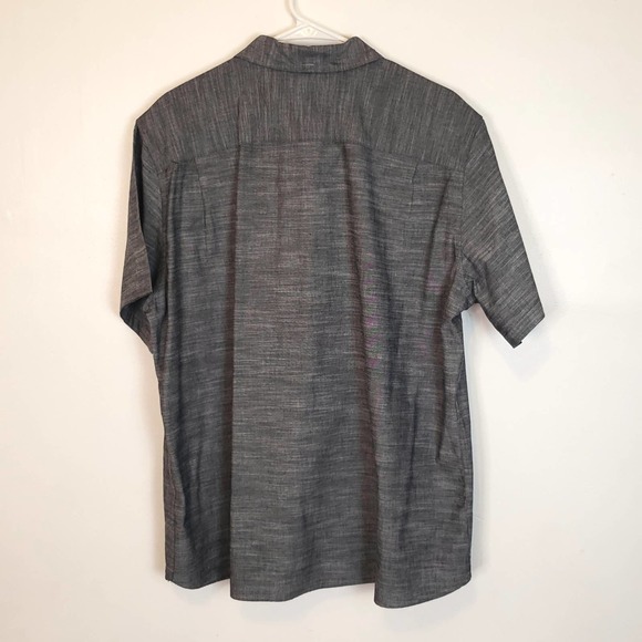 Hurley Men's Gray Shortsleeve Button-down Shirt size XXL - Picture 4 of 4